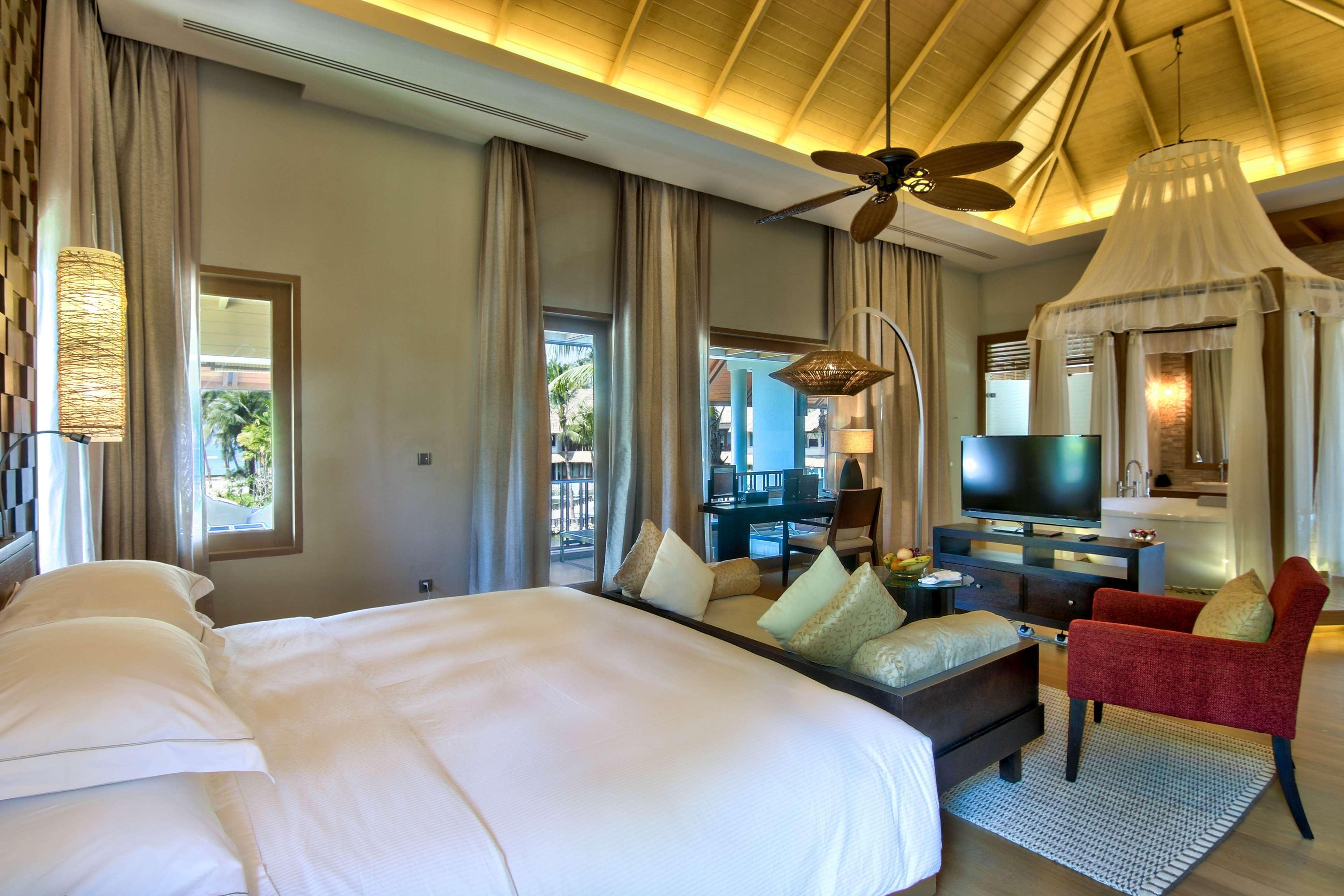 Hilton Ngapali Resort And Spa Exterior photo